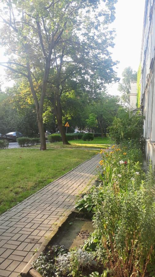 Kawalerka Na Starym Zoliborzu Apartamento Varsovia Exterior foto